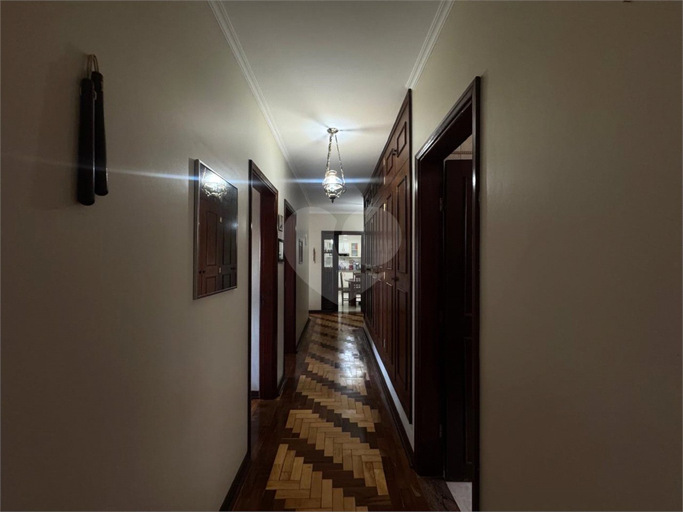 Apartamento à venda com 3 quartos, sendo 1 suíte, no Centro, Ribeirão Preto, SP