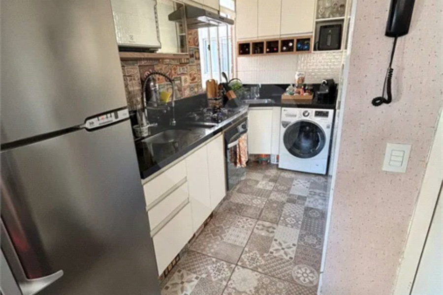 Apartamento de 2 dormitórios à venda no Residencial Ágata, divisa de São Paulo com Osasco.