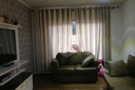 Sobrado à venda com 3 quartos, sendo 1 suíte, em Jardim Monte Kemel, São Paulo, SP