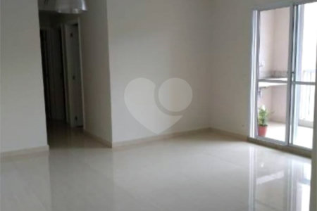 Apartamento para alugar com 3 quartos, sendo 1 suíte, em Lar São Paulo, São Paulo, SP
