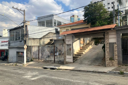 Sobrado à venda com 5 quartos, sendo 4 suítes,  em Vila Aurora (zona Norte), São Paulo, SP