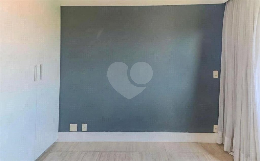 Apartamento à venda com 3 quartos, sendo 1 suíte,  em Cidade São Francisco, São Paulo, SP