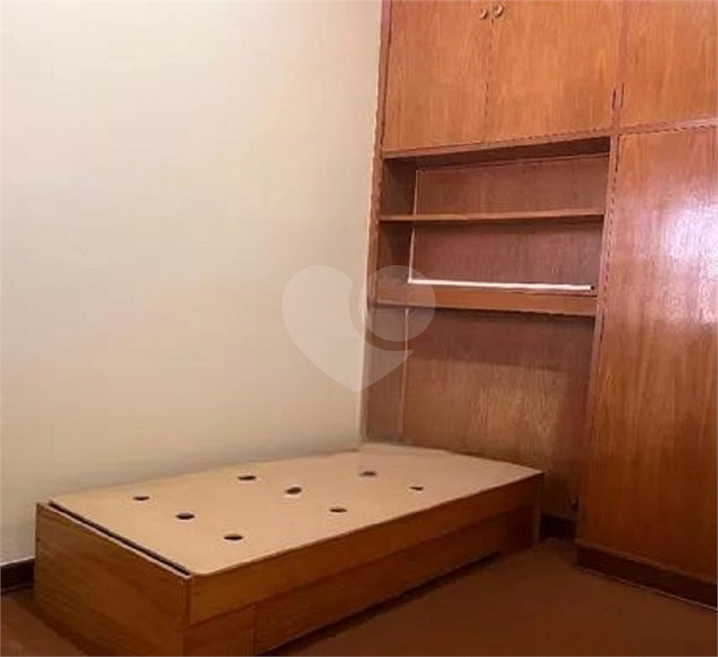 Sobrado à venda com 4 quartos, sendo 1 suíte,  em Alto da Lapa, São Paulo, SP