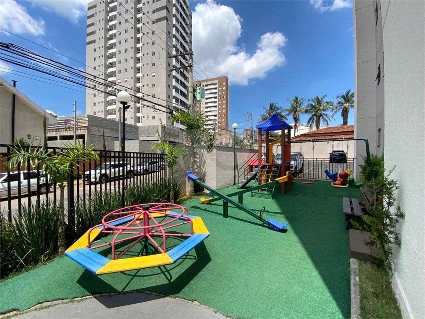 Apartamento à venda com 2 quartos, sendo 1 suíte, em Jardim São Carlos, Sorocaba, SP