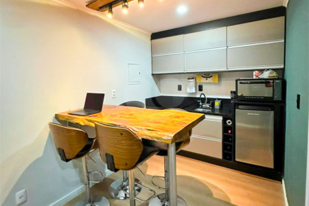 Apartamento à venda com 1 quarto em Vila Uberabinha, São Paulo, SP