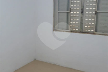 Sítio à venda com 3 quartos, sendo 1 suíte,  no Centro, Biritiba-mirim, SP