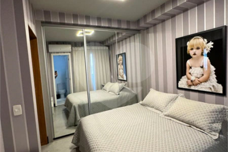 Apartamento à venda com 3 quartos, sendo 2 suítes,  em Brooklin Paulista, São Paulo, SP