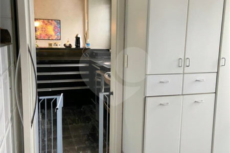 Apartamento à venda com 3 suítes em Vila Suzana, São Paulo, SP