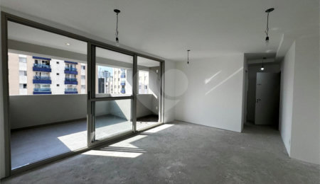 Apartamento à venda com 2 suítes em Pinheiros, São Paulo, SP
