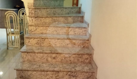 Sobrado à venda com 3 quartos, sendo 1 suíte,  em Saúde, São Paulo, SP