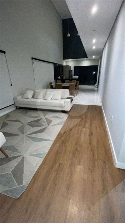 Casa à venda com 4 suítes no condomínio Veneza, Mogi das Cruzes - SP