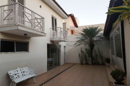 Casa à venda com 4 quartos, sendo 1 suíte, no condomínio Residencial Esplanada, Salto - SP