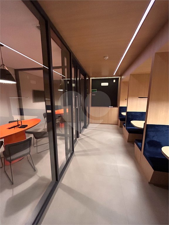 Apartamento à venda com 2 suítes em Campo Belo, São Paulo, SP