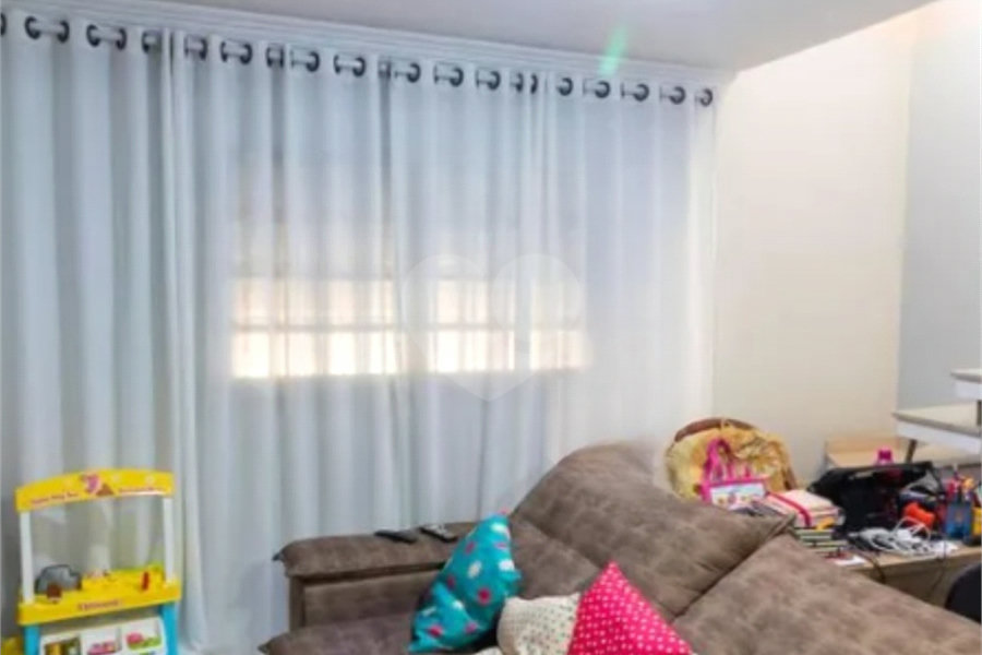 Sobrado à venda com 3 quartos, sendo 1 suíte,  em Penha, São Paulo, SP