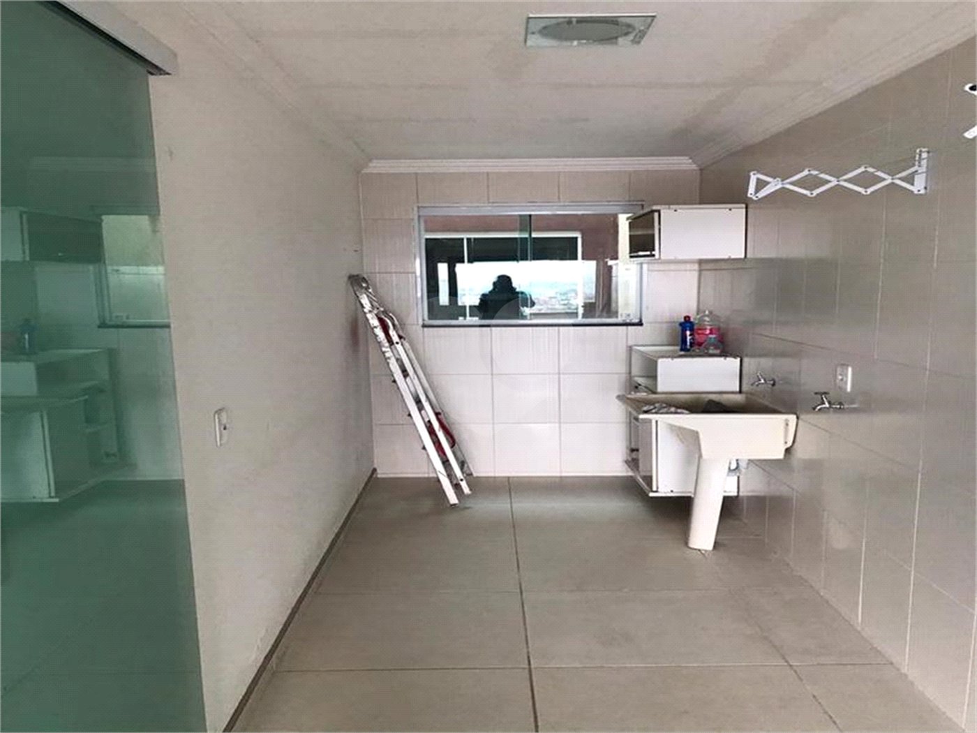 Sobrado à venda com 3 suítes em Vila Haro, Sorocaba, SP