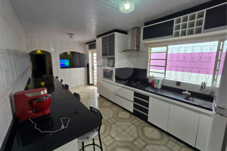 Casa à venda com 2 quartos em Vila Messias, Alambari, SP