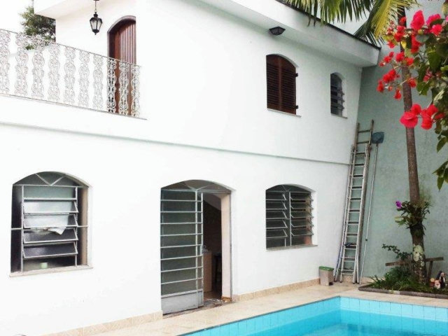 Sobrado à venda com 3 quartos, sendo 2 suítes,  em Jardim Marajoara, São Paulo, SP
