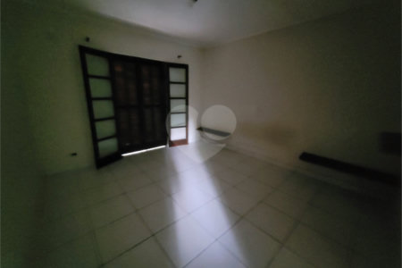 Casa de Vila para alugar com 6 quartos, sendo 4 suítes, em Tucuruvi, São Paulo, SP