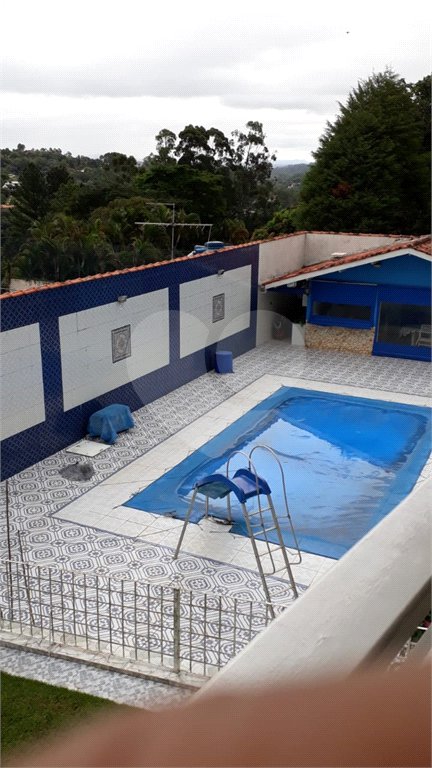 Casa à venda com 3 suítes no condomínio Gleba II, Mairiporã - SP