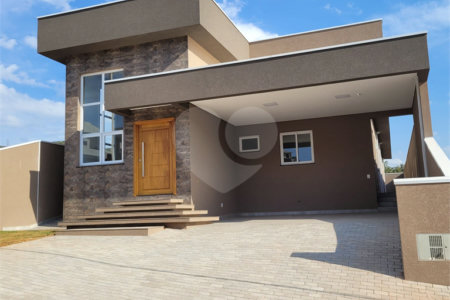 Casa Térrea à venda com 3 suítes em Loteamento Greenfield, Atibaia, SP
