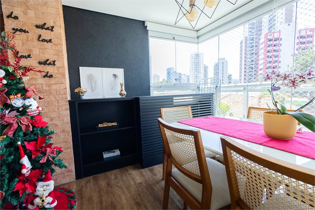 Apartamento à venda com 2 quartos, sendo 1 suíte,  em Pinheiros, São Paulo, SP