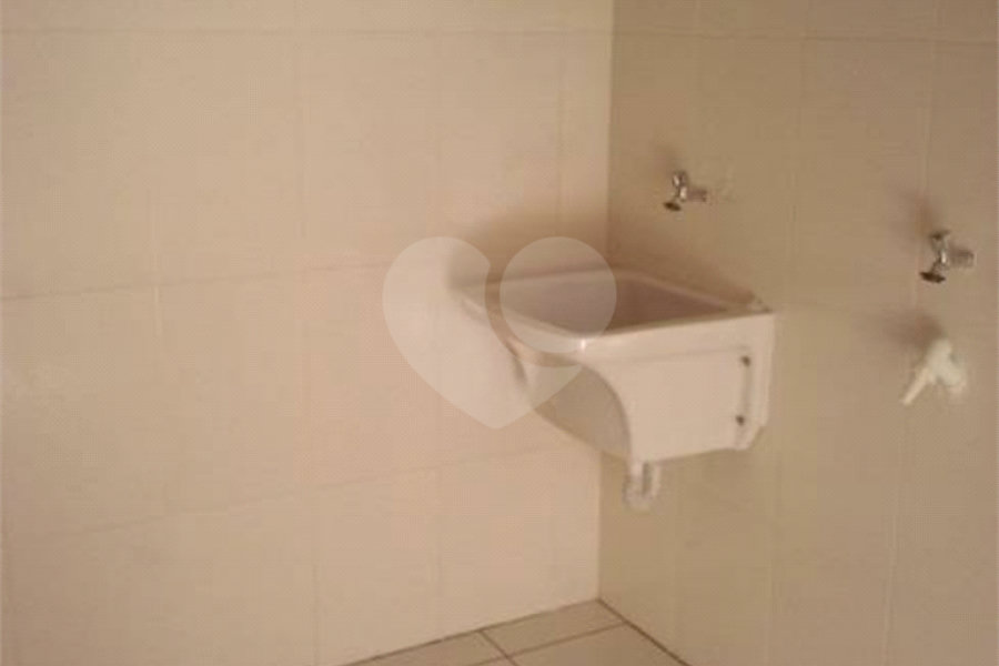 Prédio à venda com 1 quarto em Jaraguá, São Paulo, SP