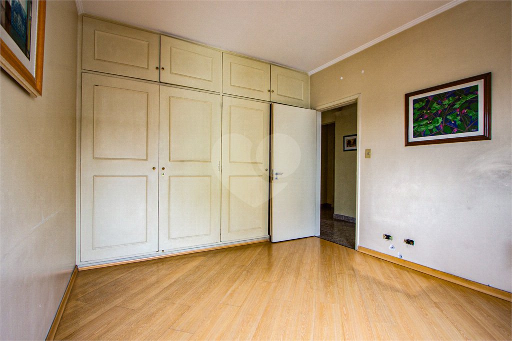 Apartamento à venda com 3 quartos, sendo 1 suíte, em Pinheiros, São Paulo, SP