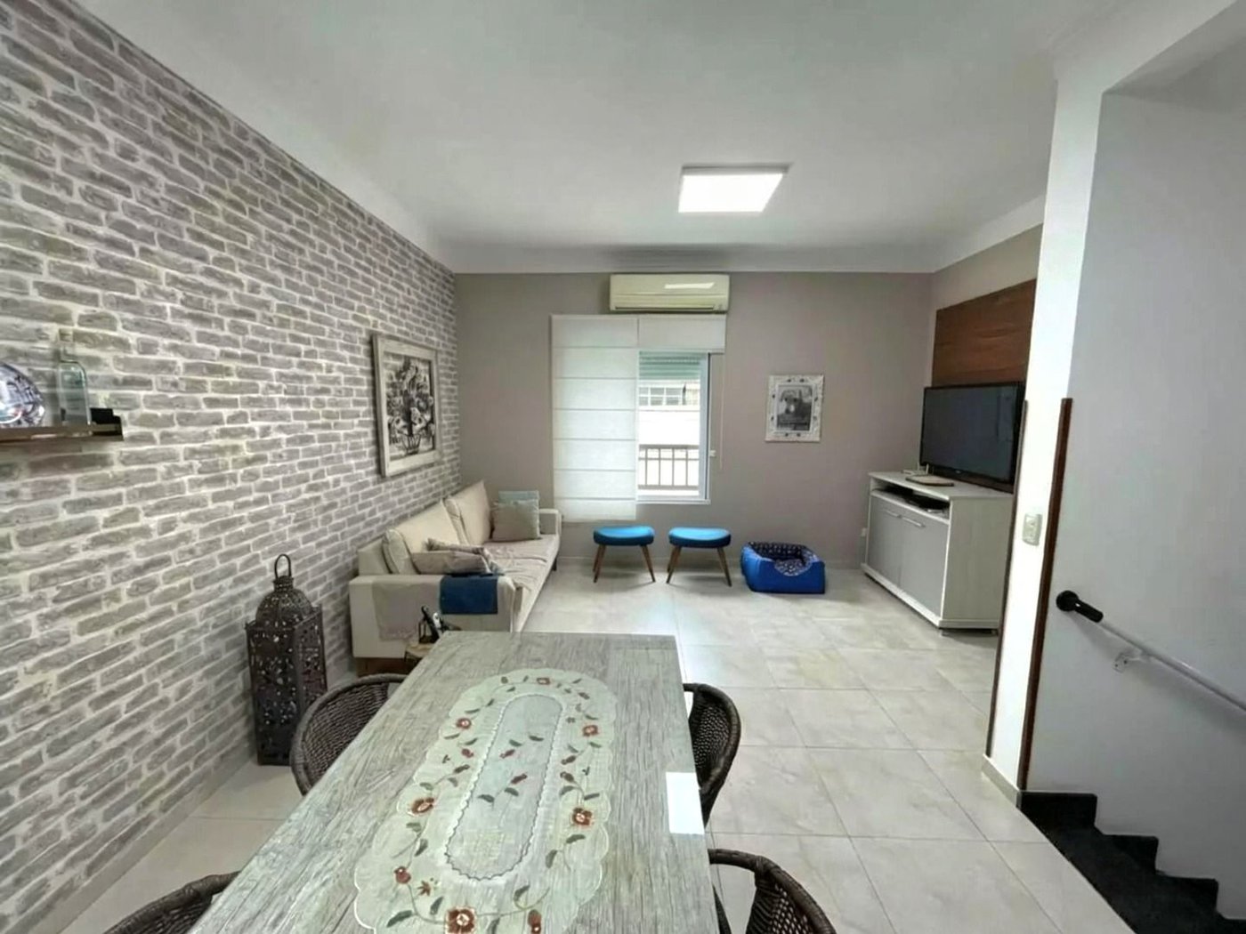 Casa com 2 dormitórios à venda, 130 m² por R$ 879.000,00 - Marapé - Santos/SP