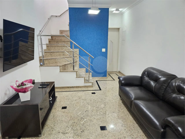 Sobrado à venda com 3 quartos, sendo 1 suíte,  em Santana, São Paulo, SP