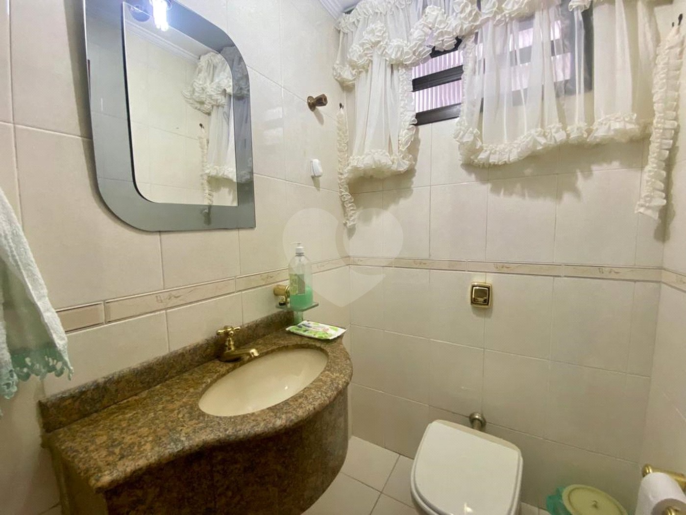 Casa à venda com 3 quartos, sendo 1 suíte, em Água Fria, São Paulo, SP
