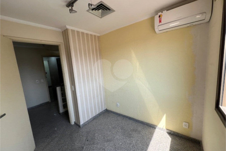 Sala à venda em Bela Vista, São Paulo, SP