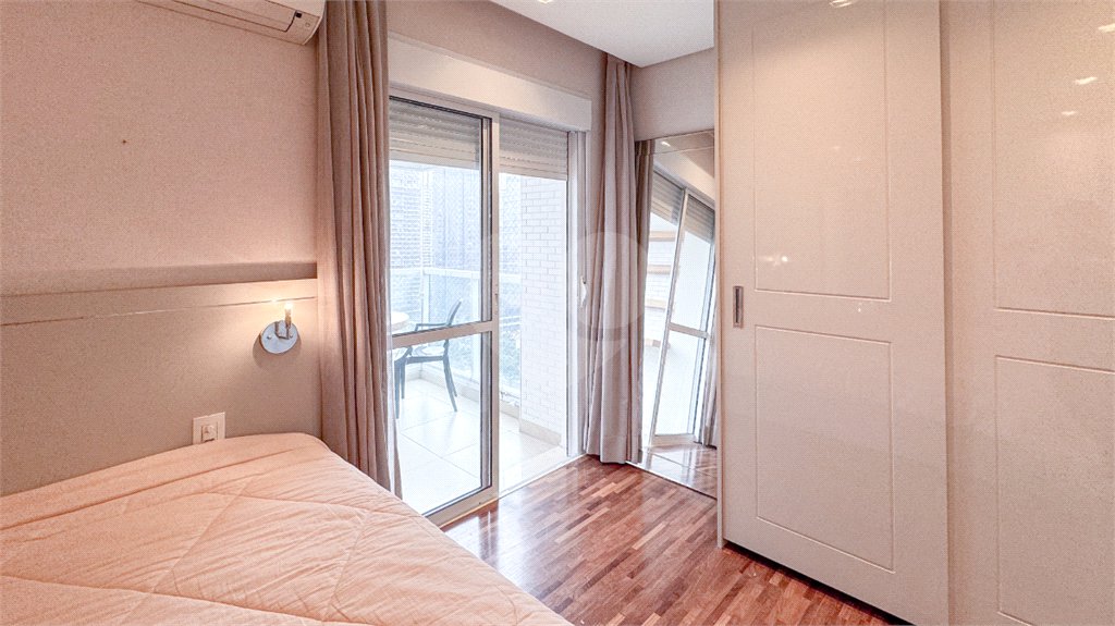 Apartamento à venda com 3 suítes em Brooklin, São Paulo, SP