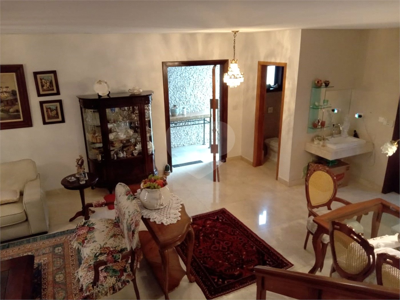 Casa à venda com 3 quartos, sendo 2 suítes, em Cidade Jardim, Mairiporã, SP