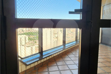 Apartamento à venda com 4 suítes em Bosque da Saúde, São Paulo, SP