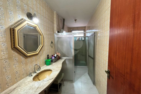 Apartamento à venda com 4 quartos, sendo 1 suíte, em Tijuca, Rio de Janeiro, RJ