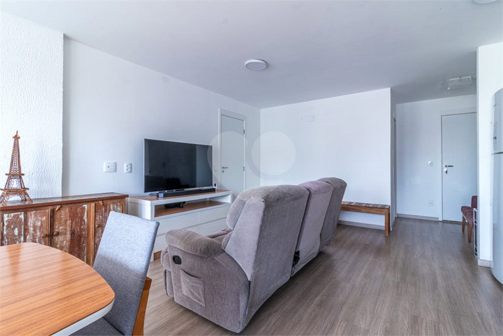 Apartamento à venda com 3 quartos, sendo 1 suíte, em Barra Funda, São Paulo, SP