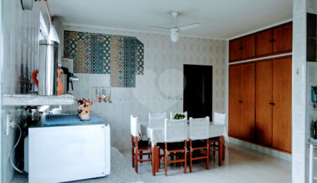Casa à venda com 3 quartos em Vila Clayton, Valinhos, SP