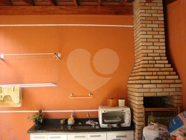 Sobrado à venda com 3 quartos, sendo 1 suíte, em Vila Santa Terezinha (zona Norte), São Paulo, SP