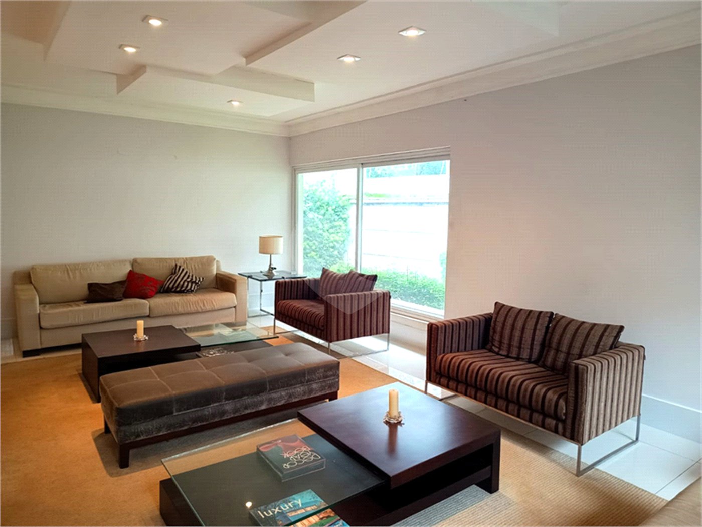 Casa Térrea à venda com 4 quartos, sendo 3 suítes, em Jardim Morumbi, São Paulo, SP