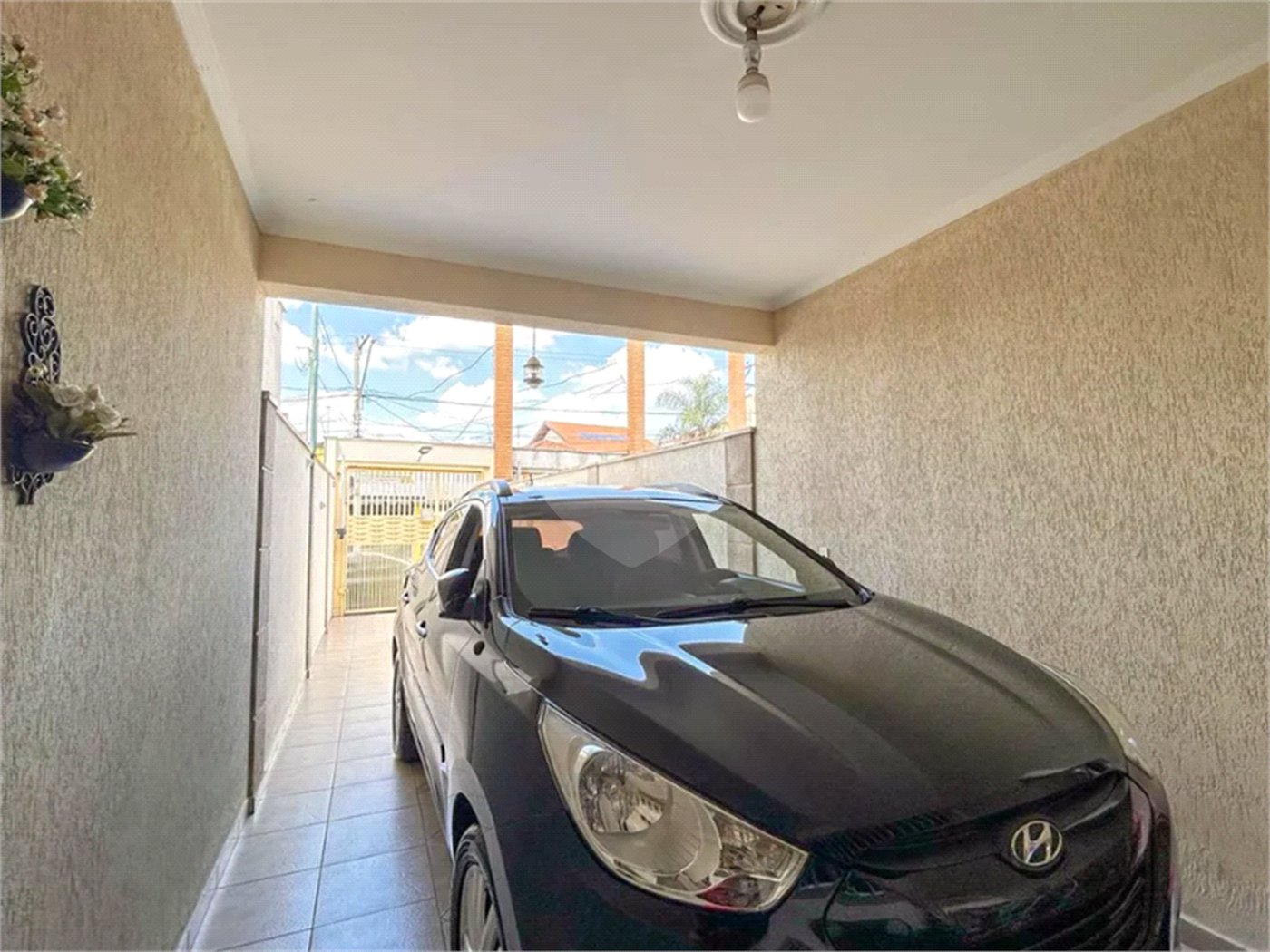 Sobrado à venda com 3 quartos, sendo 1 suíte, em Vila Mangalot, São Paulo, SP