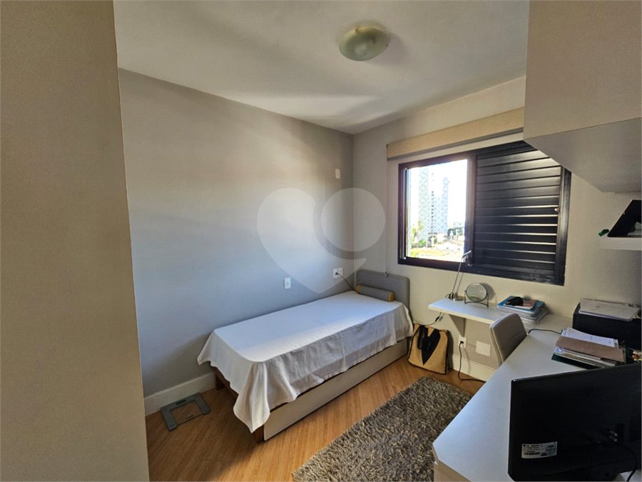 Apartamento à venda com 2 quartos, sendo 1 suíte,  em Chácara Santo Antônio, São Paulo, SP