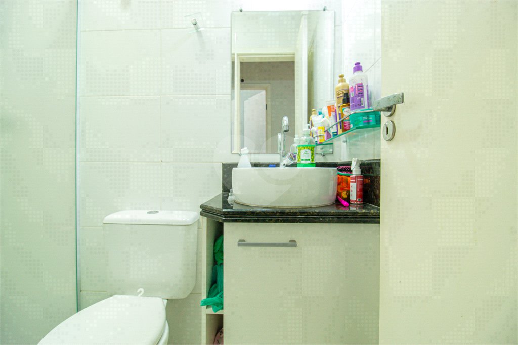 Sobrado à venda com 3 quartos, sendo 1 suíte, em Jardim Prudência, São Paulo, SP
