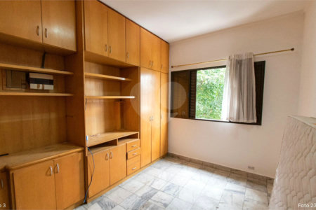 Casa à venda com 3 quartos, sendo 1 suíte,  em Vila Mariana, São Paulo, SP