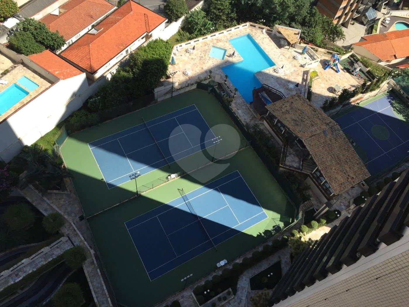 Apartamento à venda com 4 quartos, sendo 3 suítes, em Bosque da Saúde, São Paulo, SP