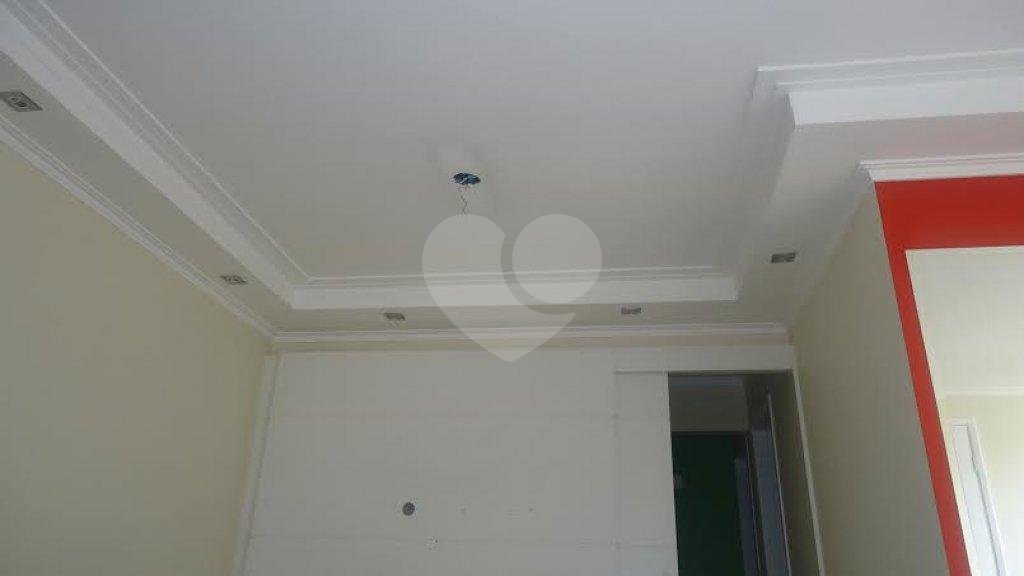 Apartamento à venda com 3 quartos, sendo 1 suíte, em Jardim das Laranjeiras, São Paulo, SP