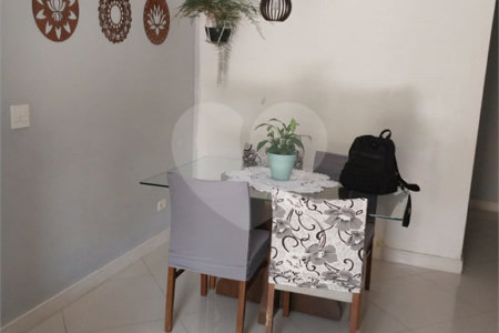 Apartamento à venda com 3 quartos, sendo 1 suíte, em Vila Caraguatá, São Paulo, SP