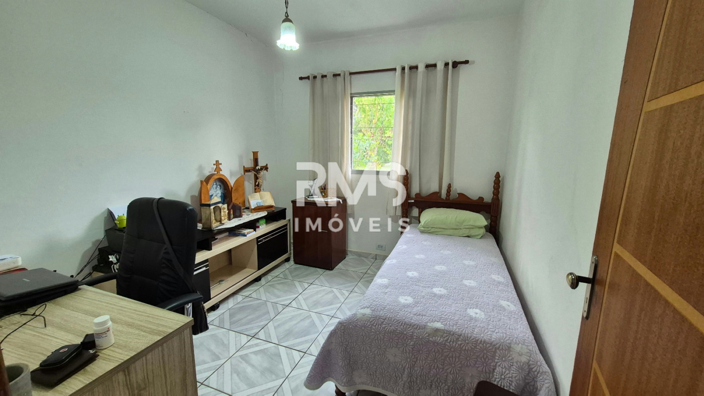 Casa à venda com 4 quartos, sendo 1 suíte,  em Villarejo Sopé da Serra (Vilarejo), Cabreúva, SP