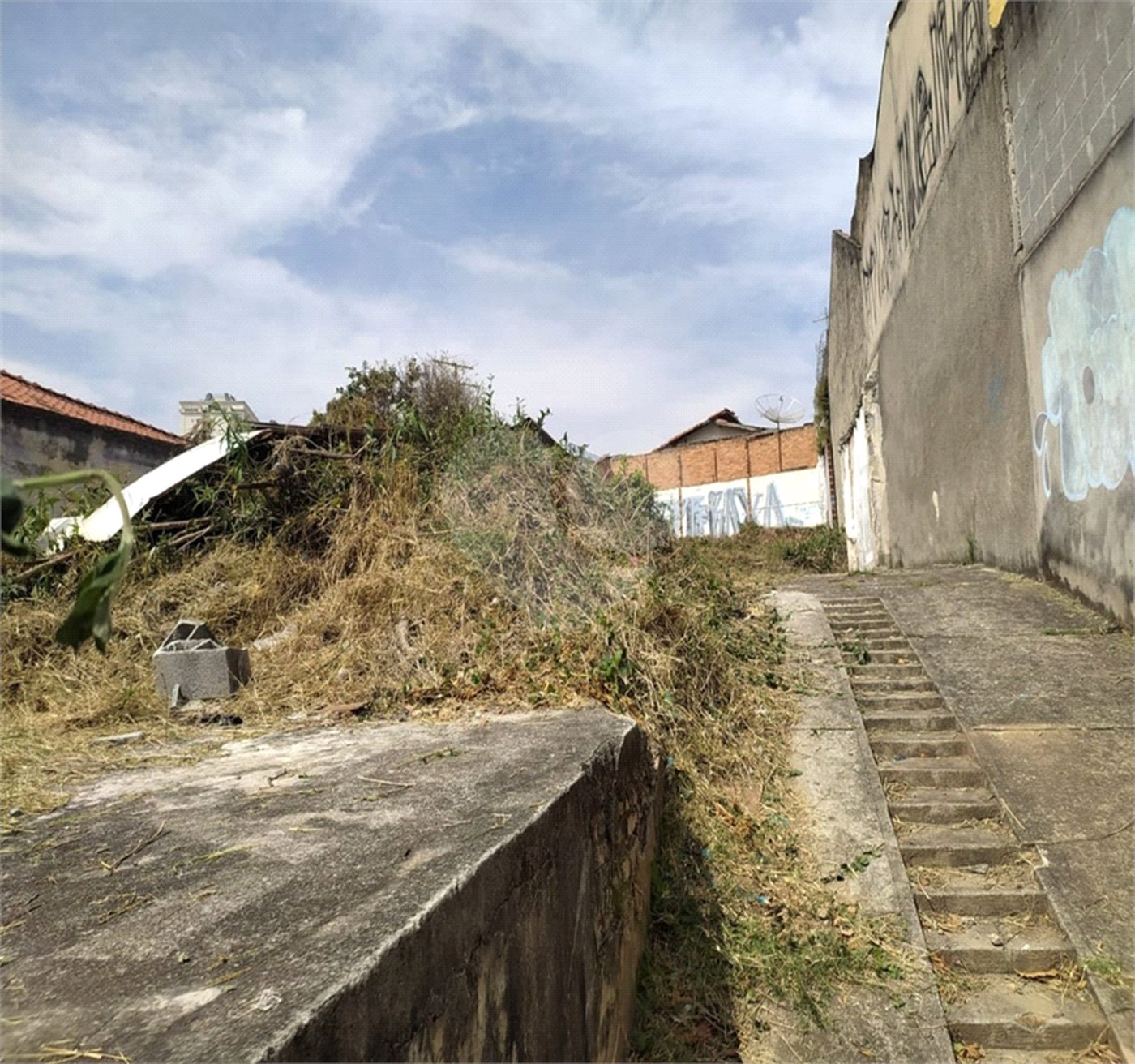 Terreno à venda em Chora Menino, São Paulo, SP