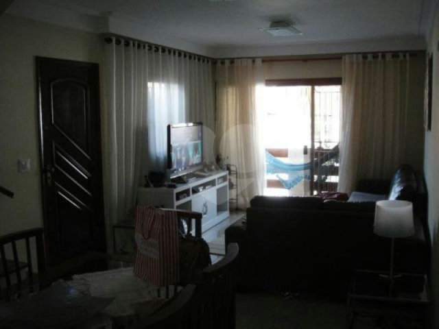 Sobrado à venda com 3 quartos, sendo 2 suítes,  em Vila Mazzei, São Paulo, SP