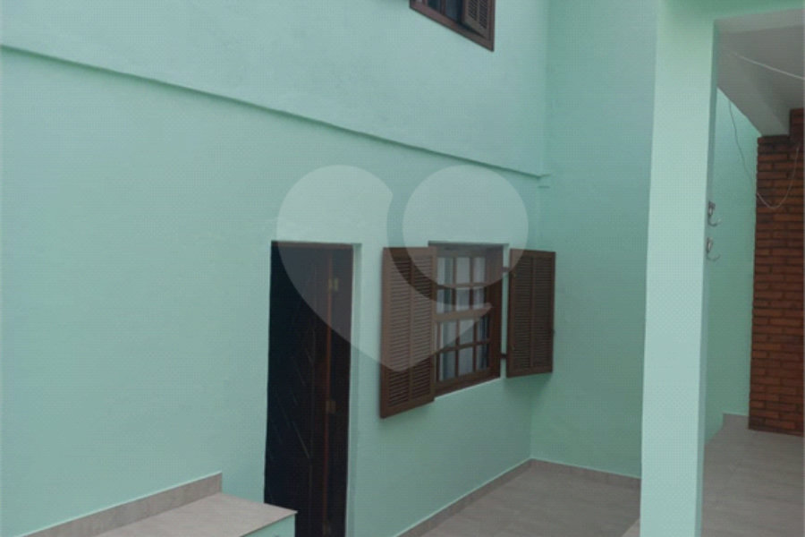 Casa à venda com 3 quartos, sendo 1 suíte, em Vila Rosalia, Guarulhos, SP